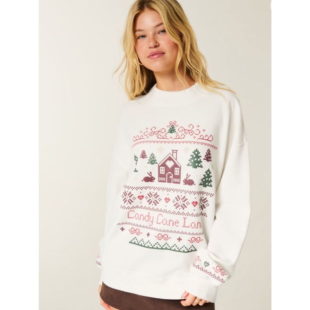 Hollister S Cloud White Feel Good Oversized Mock-Neck Winter Sweatshirt